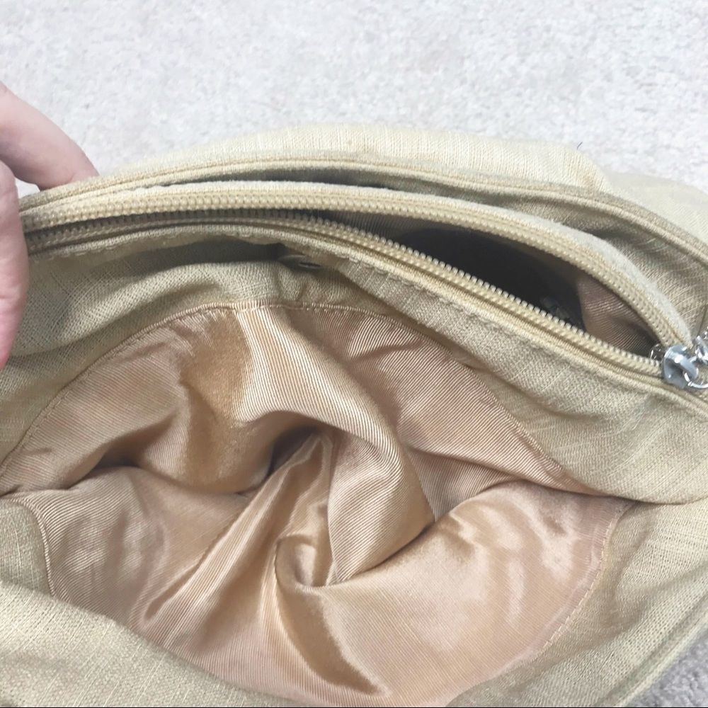 ⭐️Maxx New York Tan Canvas wooden purse bag - Picture 8 of 9